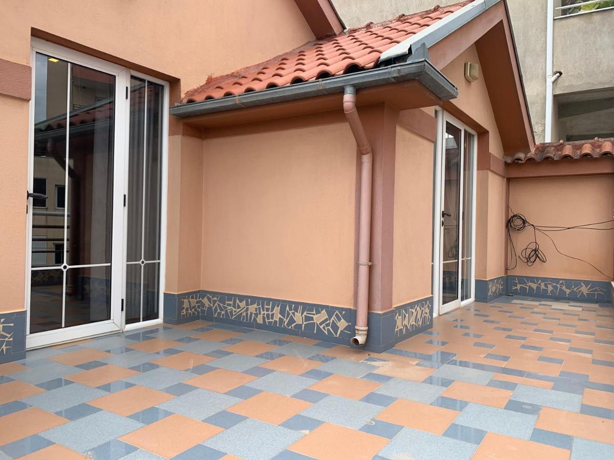 Vila Topciu Pogradec Exterior foto